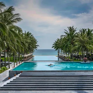 Resort Four Seasons The Nam Hai, Hoi An, Vietnam *****